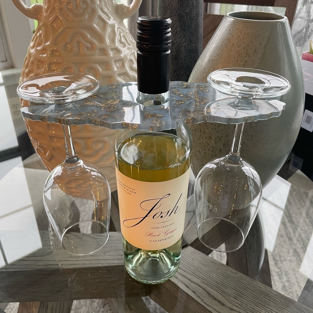 Resin Wine bottle and glass holder